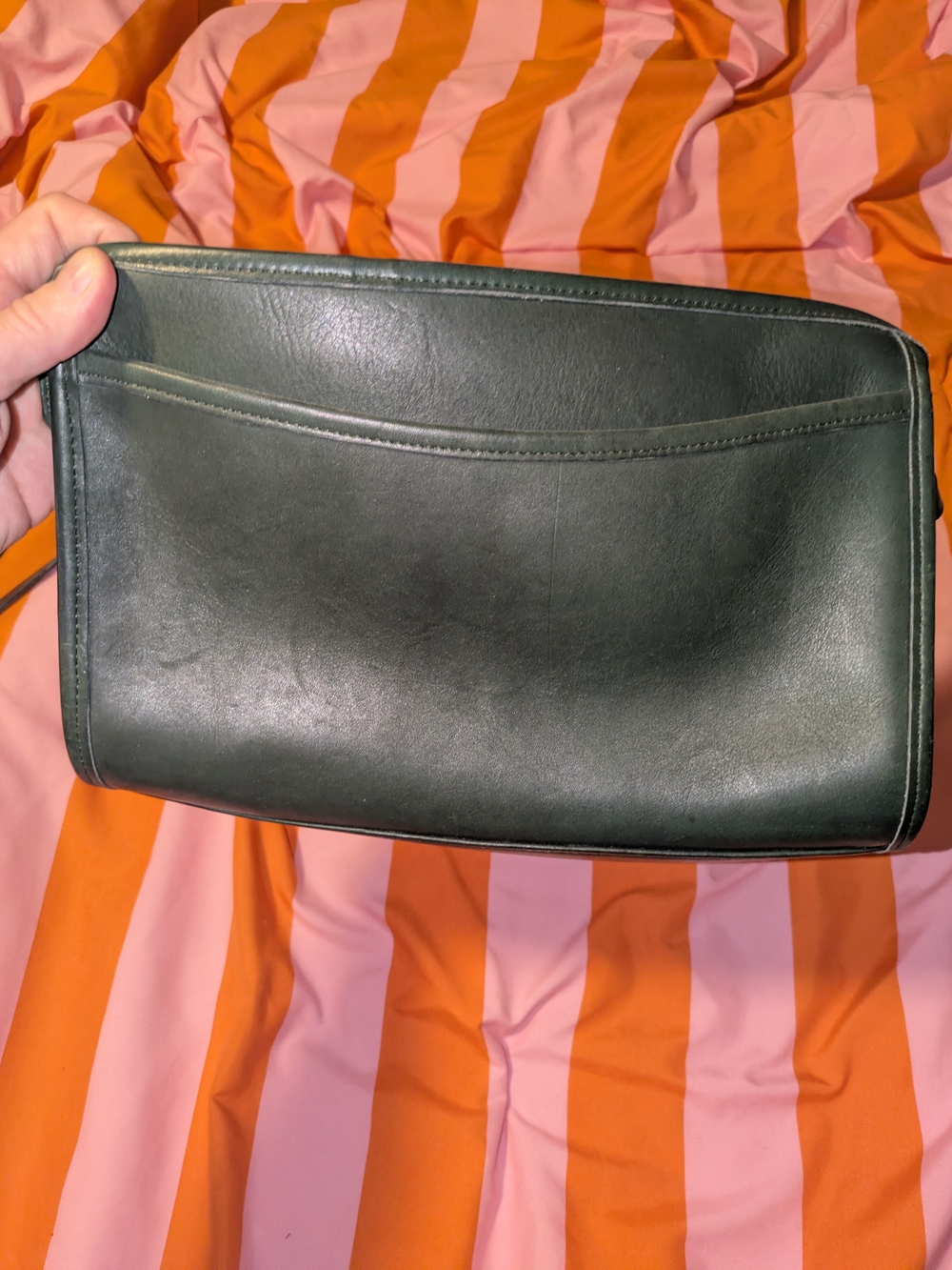 Vintage Coach Green Leather Taylor Zip Purse